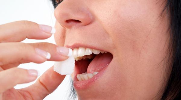 zahar versus indulcitori artificiali atentie