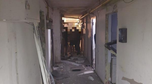 explozie raniti bloc garsoniere zarnesti