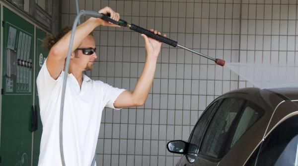 amenzi mari spalare masina domeniu public