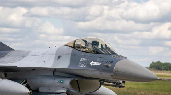 militari romani baza lituania intosc acasa