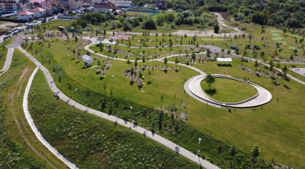 nou parc inaugurat sibiu teren sport specii arbori terasa panoramica