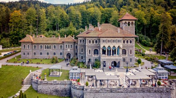 icar castelul cantacuzino expozitii sculptura giorgio butini