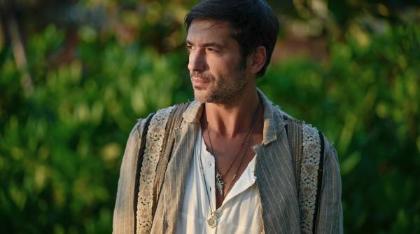 cod rosu pe insula iubirii a fost o seara plina de momente pasionale sarutari si tachinari ultima petrecere de pe insula