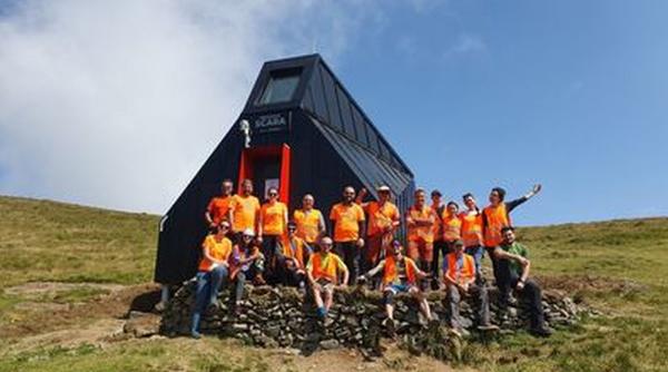 refugiu scara traseu creasta munti fagaras