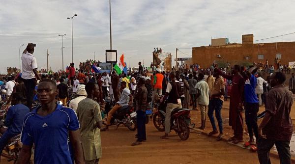 ambasadorul francez expulzat niger