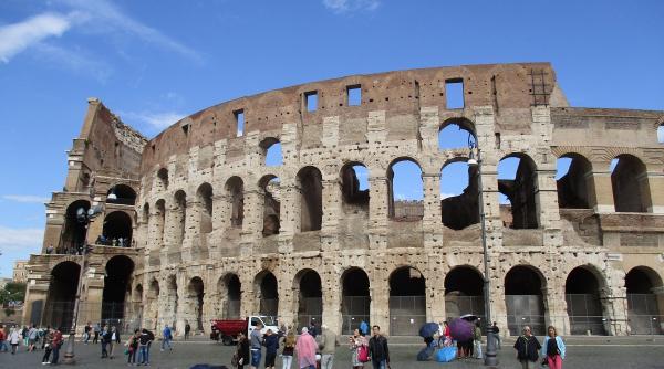 sobolanii gladiatori colosseum vedete stirile internationale