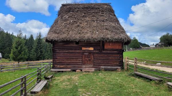 noaptea muzeelor sate