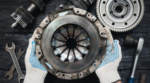 3 piese esentiale de care sa tii cont la restaurarea unei masini