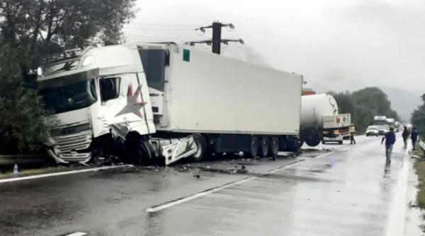 accident cisterna gpl tir medicamente valea oltului trafic blocat