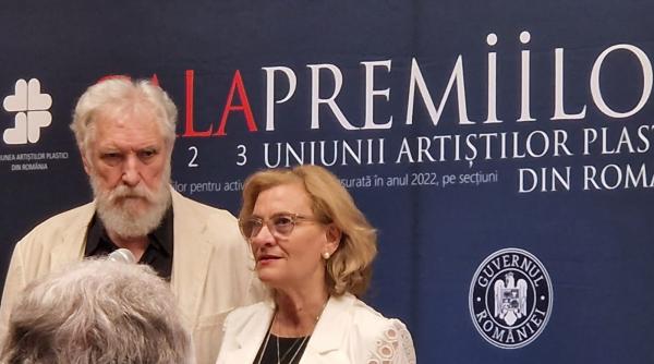 gala premiilor uniunii artistilor plastici din romania