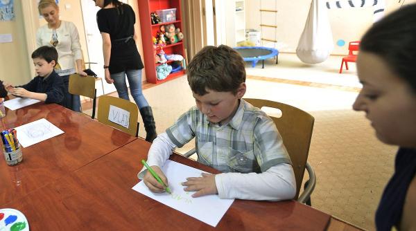 vesti bune persoane autism terapii decontate 1 octombrie 2023