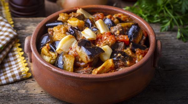 ghiveci calugaresc reteta preparat traditional romanesc