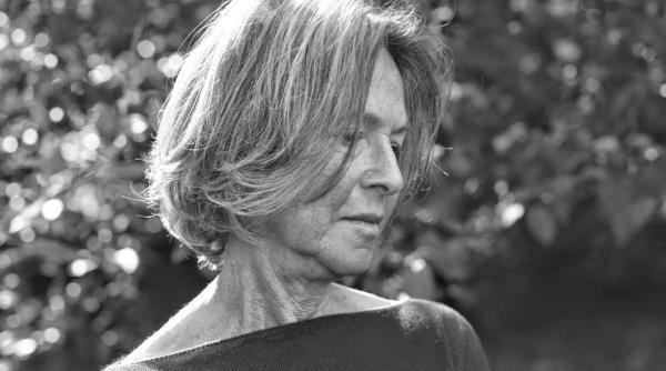 poeta americana louise gluck premiu nobel moarta 80 ani