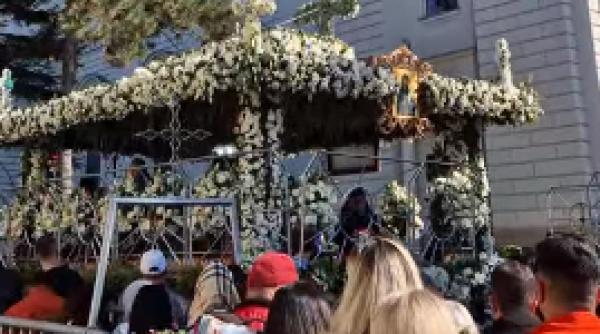 pelerinaj sfanta parascheva racla iasi