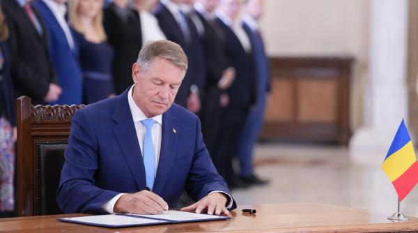 Iohannis a promulgat legea pensiilor speciale