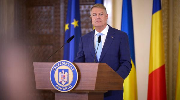 Klaus Iohannis a plecat la Bruxelles. Președintele participă la reuniunea Consiliului European și la Summitul Euro în format extins