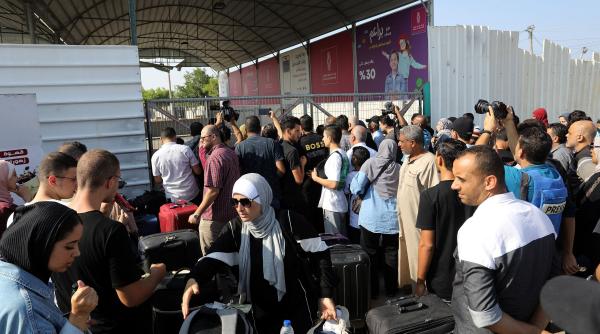 Alți 730 de cetățeni străini vor părăsi Fâșia Gaza prin punctul de trecere Rafah. Niciun român pe listă