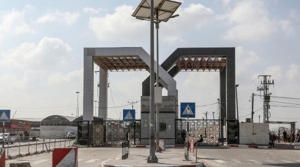 93 romani evacuati fasia gaza