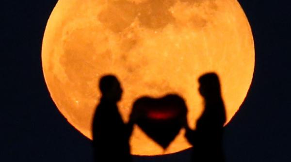 influenta luna plina gemeni fiecare zodie