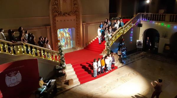 craciunul copiilor mari si mici note de iubire versuri de lumina cantece imbratiseaza nasterea iisus opera nationala bucuresti