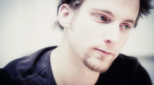 9 semne nefericire multumit viata