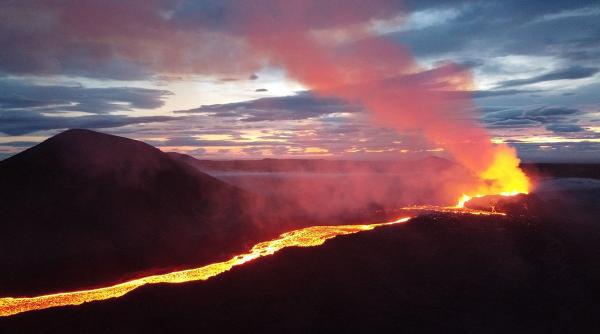 stare urgenta islanda eruptie vulcanica zona sundhnjukagigar