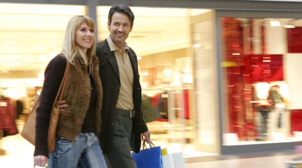 3 zodii petrec sarbatori fost partener