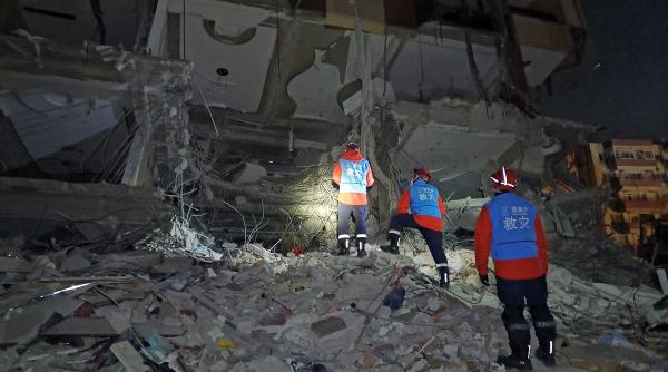 noi cadavre cutremur devastator china