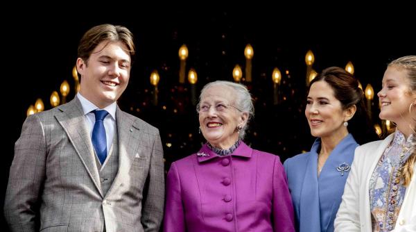 regina danemarca margrethe a ii a abdica tron