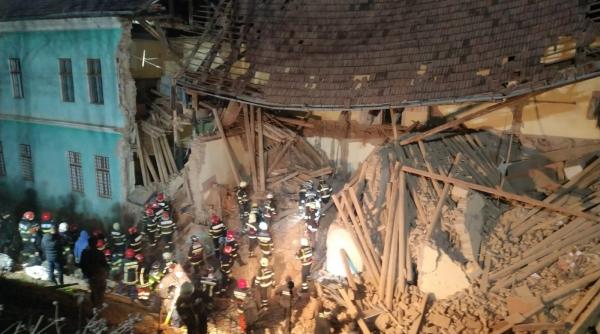 eleva camin liceul tamasi aron odorheiu secuiesc judetul harghita a murit