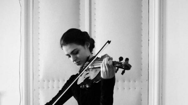 de la augsburg la bucuresti violonista adriana gabrian