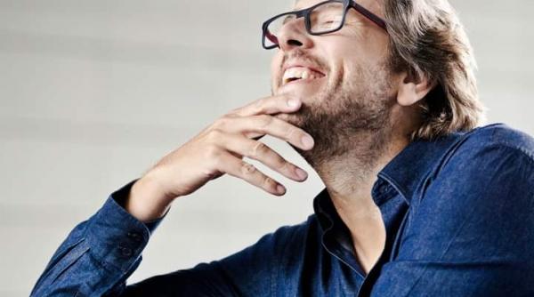 romantismul german interpretat in cheie actuala dirijorul michal nesterowicz si violonista kristine balanas la ateneul roman