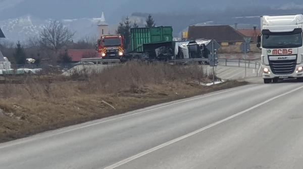 accident dn 1 decea judetul alba negru fum