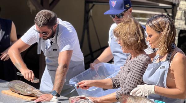 poftiti pe la noi nea marin baltenii jos dan badea andreea antonescu