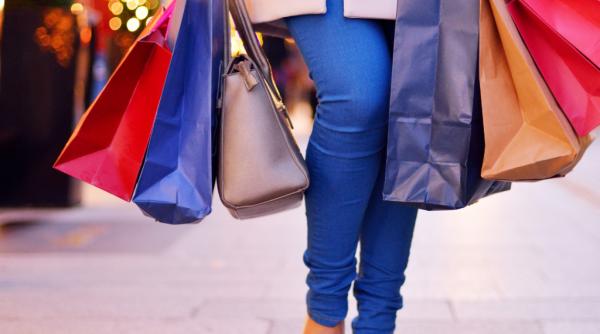 tezaurizarea ce ne face sa cumparam compulsiv