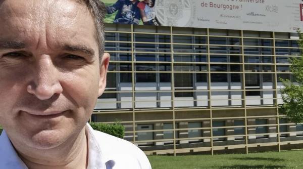 horea badau hartuire sexuala studente facultate jurnalism