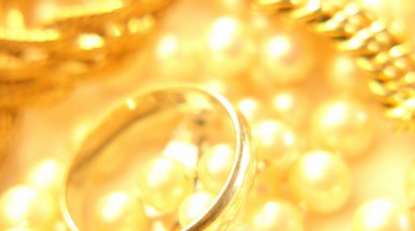 pret gram aur 2024 crestere investitii metale pretioase