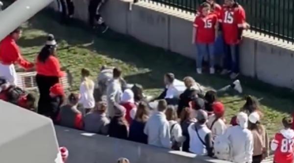 atac armat kansas city chiefs super bowl 10 victime copii