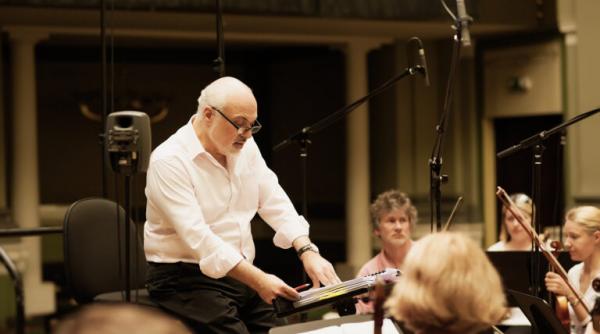 constantine orbelian dirijeaza lucrari de arutiunian haciaturian si ceaikovski cu violonista mihaela martin ca solista