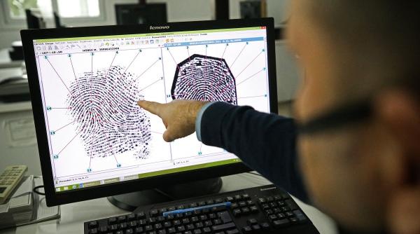 revolutie criminalistica spray meduze amprente