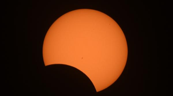 de ce nasa va lansa trei rachete la eclipsa de soare