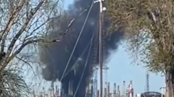 explozie fum dens rafinaria petromidia navodari