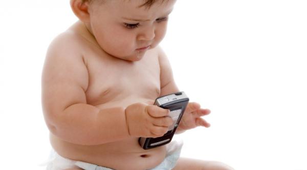 varsta copil acces telefon mobil sfat experti sanatate mintala