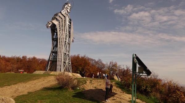 loc poveste romania viral retele sociale