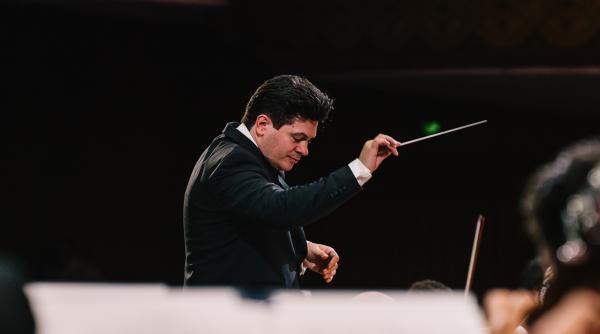 celebrul dirijor cristian macelaru va sustine un masterclass de interpretare dirijorala instrumentala si de aprofundare in studiul muzicii in cadrul concursului international george enescu editia a xix a