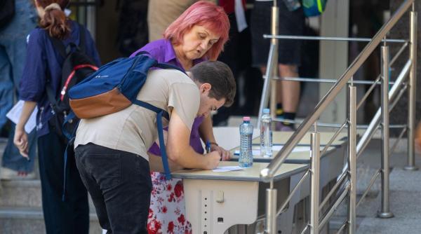 absolventi liceu nota bac marire