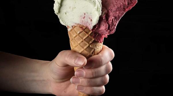 milano interzis inghetata miezul noptii cartiere