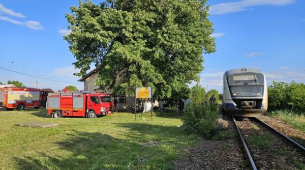 tren luat foc timisoara zeci calatori evacuati