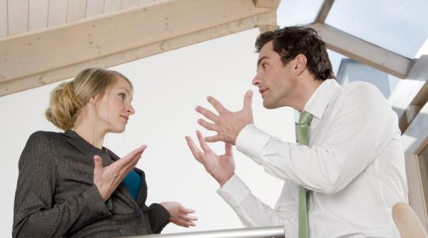 conflicte masa sarbatori familie consumerism emotii dorinte scandal