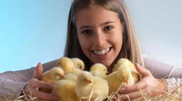 horoscop zilnic joi 2 mai 2024 pluto retrograd varsator dependente atasamente